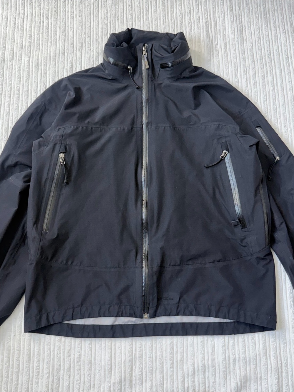 Vintage MEC Men’s Goretex Waterproof Outdoor Jacket | Size M